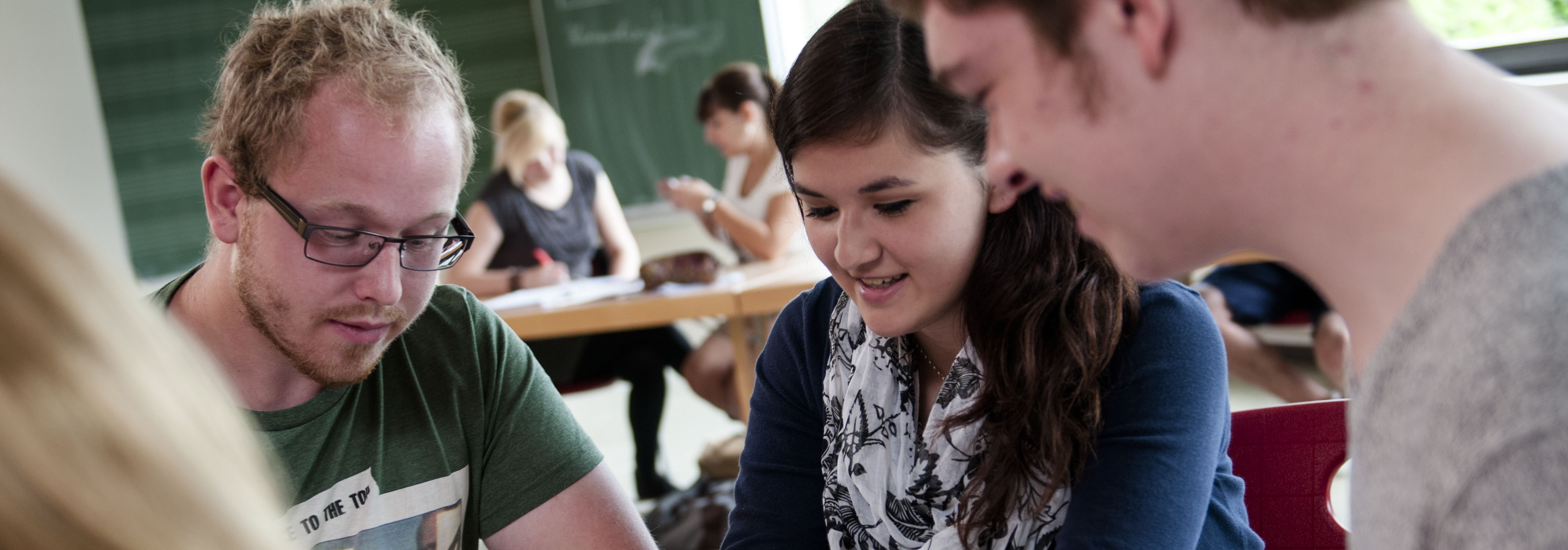 Schüler/-innen im Unterricht