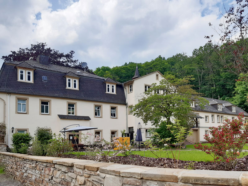 Rückseite Wohngebäude Asbacher Hütte - Stiftung kreuznacher diakonie